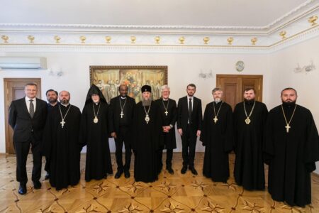 Делегація Всесвітньої Ради Церков зустрічається з Українською Православною Церквою