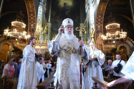 Святкування Вознесіння Господа: Споглядання в небесну славу та обітниця Святого Духа