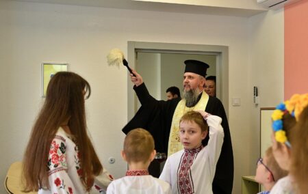 Митрополит Епіфаній освятив столичний Центр реабілітації для дітей та молоді з інвалідністю