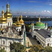 Візит Митрополита Епіфанія до Нововолинська: молитви, заклик до єдності та патріотизму
