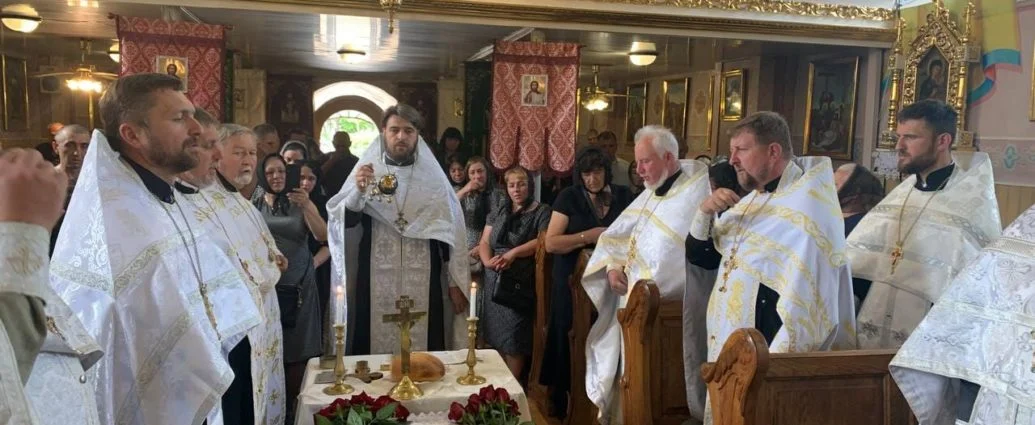 Священнослужителі дев’яти єпархій відспівали загиблих Захисників України