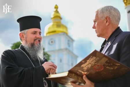 Mike Pence Visits Kyiv: Joint Struggle for Freedom and Support for Ukraine