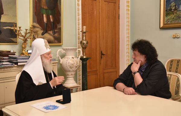 Святійший Патріарх Філарет зустрівся з народним артистом Іво Бобулом у своїй резиденції