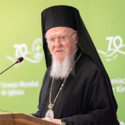 До святості покликані всі люди й Бог відкриває Себе і звіщає шлях до спасіння для всіх народів, — Митрополит Епіфаній