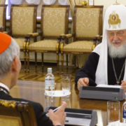 Патріарх Кирил зустрівся у Даниловому монастирі з головою миротворчої делегації Ватикану Маттео Дзуппі