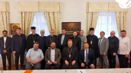 Представники УРЦРО зустрілися з посланцем Папи, щоб обговорити перспективи досягнення справедливого миру в Україні
