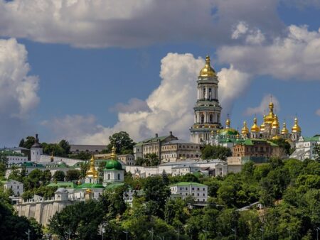 Києво-Печерська лавра вводить електронні квитки для відвідувачів: простий спосіб отримати доступ до заповідника