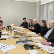 Конфлікт між священниками ПЦУ та УПЦ МП на похороні полковника Миколи Головатюка на Буковині