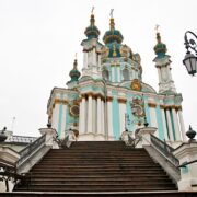 Предстоятель відвідав військову частину на Київщині, де помолився за перемогу України