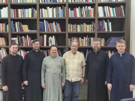 Викладачі закладів вищої духовної освіти ПЦУ взяли участь у літній школі Волоської академії