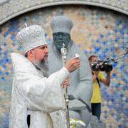 Вшанування пам'яті Блаженнішого Митрополита Володимира: Молитва та богослужіння у Києво-Печерській Лаврі