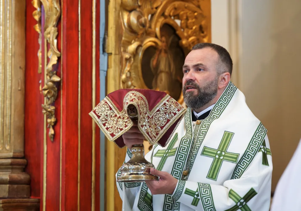 Єпископ Михаїл: єдина умова прощення гріхів – щире розкаяння