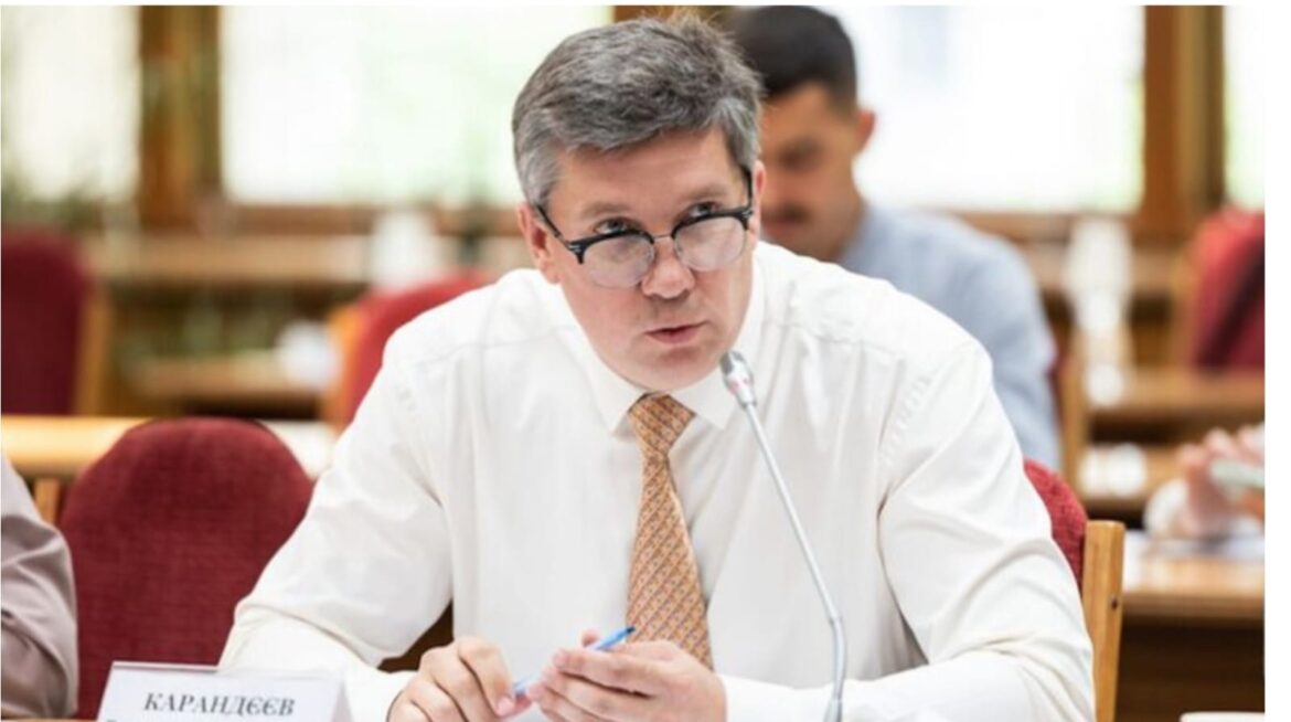 Ростислав Карандєєв став тимчасовим головою Мінкульту: Кабмін призначив нового виконавця обов’язків