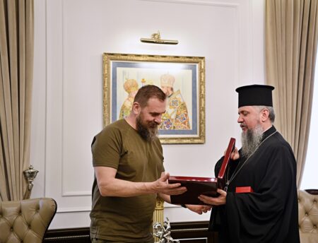 Предстоятель зустрівся з Міністром освіти і науки України