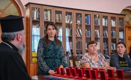 Митрополит Епіфаній зустрівся з рідними бійців «Азовсталі»