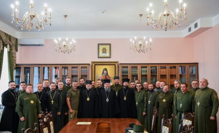 Митрополит Епіфаній надав мандати капеланам Держприкордонслужби: підтримка українських воїнів