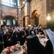 Автокефальна УПЦ (ПЦУ) закликає Вселенського Патріарха засудити "русскій мір" та патріарха РПЦ Кирила за підтримку агресії проти України