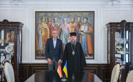Важлива зустріч: Предстоятель зустрівся з Послом Німеччини в Україні