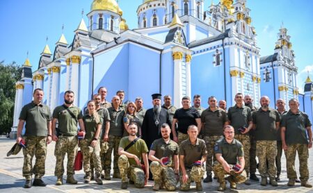 Зустріч з воїнами: Блаженнійший Митрополит Епіфаній підтримав захисників України