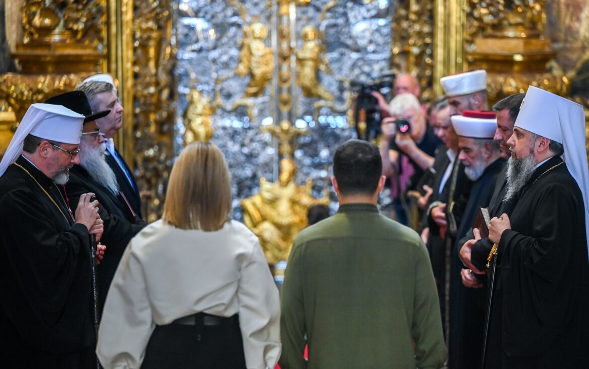 Предстоятель взяв участь у міжконфесійному заході «Молитва за Україну»