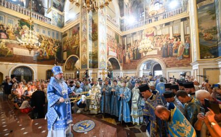 Божественна літургія з нагоди Успіння Пресвятої Богородиці у Києво-Печерській Лаврі