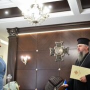 Єрусалимський патріарх сприяє діалогу між Росією та Україною: Зустріч з Папою Франциском