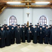 Священники УПЦ (МП) об'єднуються в єднавчому діалозі, співслуживши з Екзархом Вселенського Патріархату в Україні