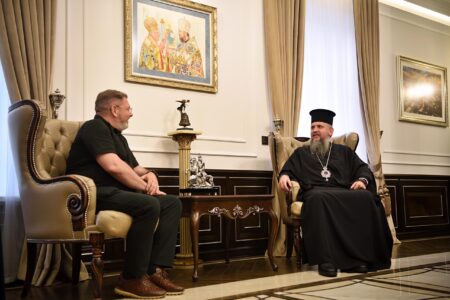 Зустріч Предстоятеля з головою Чернівецької ОВА