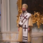 Екзарх Вселенського Патріарха: Важливість Читання Святого Писання та Особистої Трансформації