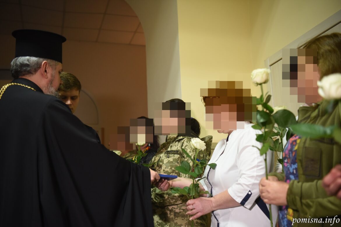 Митрополит Епіфаній відвідав поранених захисників України у Дніпрі