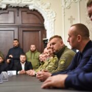Митрополит Епіфаній відвідав Волонтерський Хаб у Дніпрі