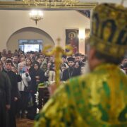 Блаженнійший Митрополит Київський служить Божественну літургію в Дніпровській семінарії