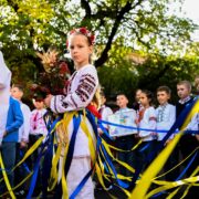 Митрополит Епіфаній Освятив Хрест на Куполі Собору Різдва Христового в Одесі