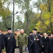 ВІДЕОЗВІТ/Митрополит Епіфаній нагородив героїв Дніпропетровщини в історичному візиті