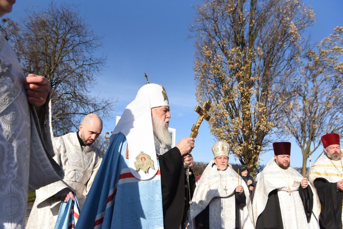 Молитва за Загиблих: Патріарх Філарет у День Пам’яті Голодомору