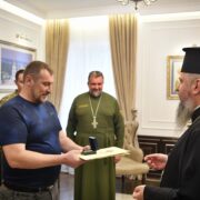 Блаженніший Митрополит Епіфаній обговорює актуальні питання з генералом Будановим
