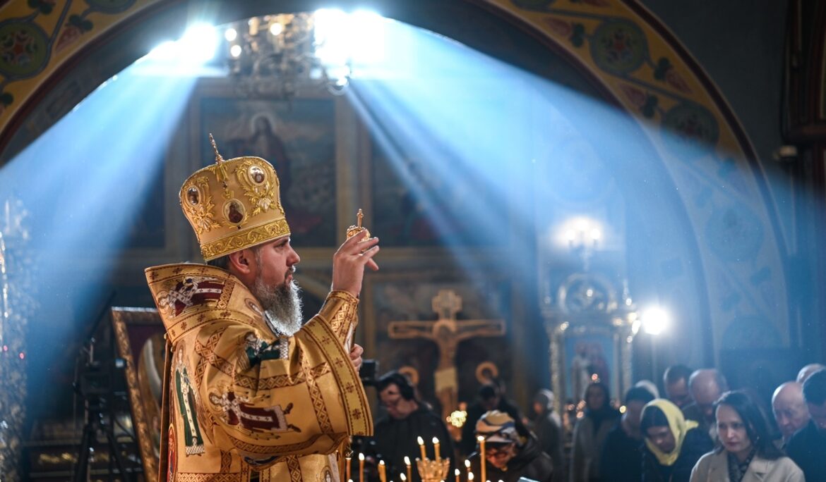 Сила віри – це свідомий акт людської волі, коли людина дає згоду на дію Творця щодо неї самої, – Митрополит Епіфаній
