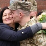 Батьківські Молитви від Дому: Запорука Безпеки та Духовного Спокою