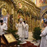 Богоявленська Літургія Митрополита Епіфанія: Молитва за Україну та Велике Освячення Води