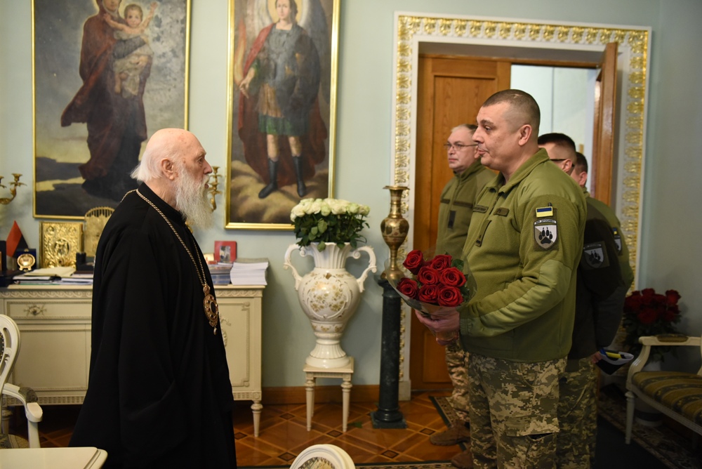 Святійший Патріарх Філарет вшанував воїнів 118 бригади: зустріч з мужніми захисниками