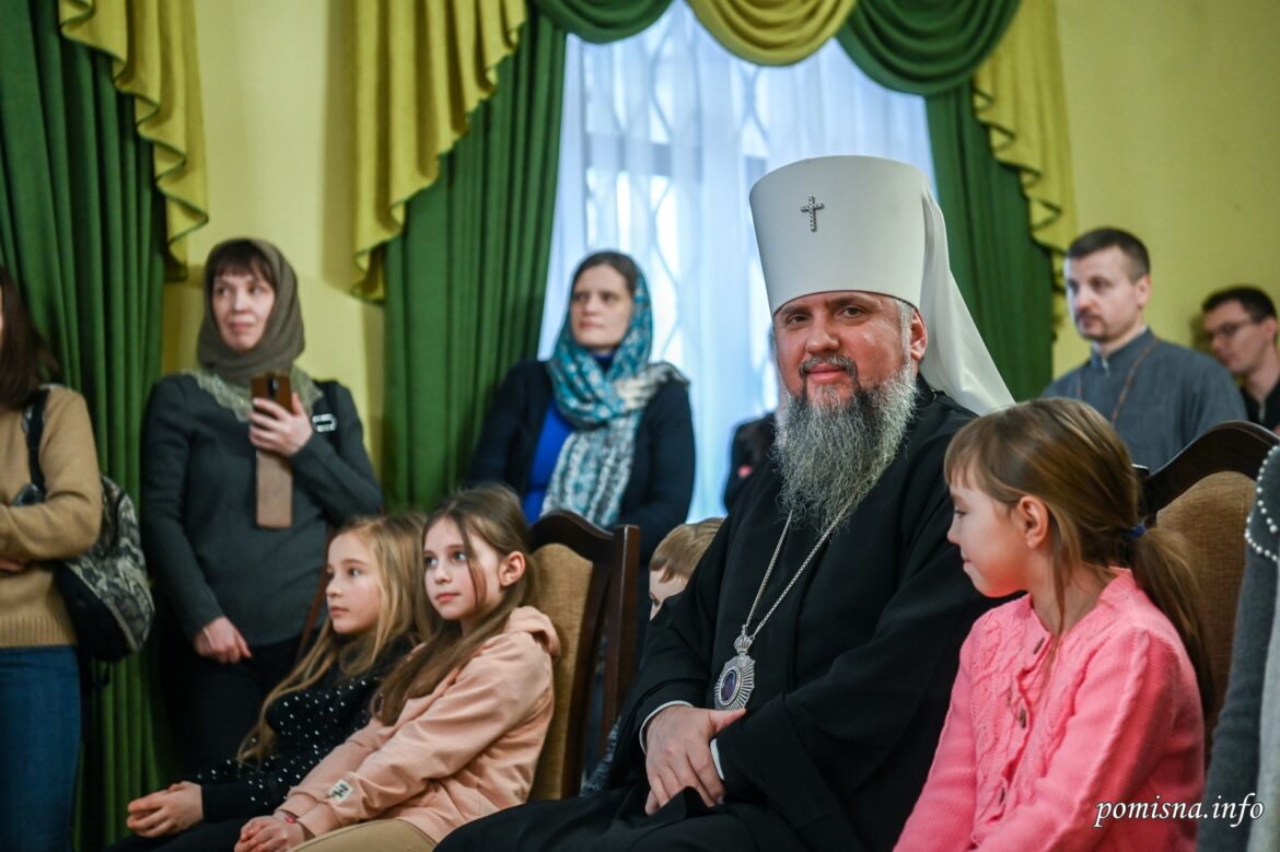 Митрополит Епіфаній освятив недільну школу у Києво-Печерській Лаврі на честь преподобного Нестора Літописця
