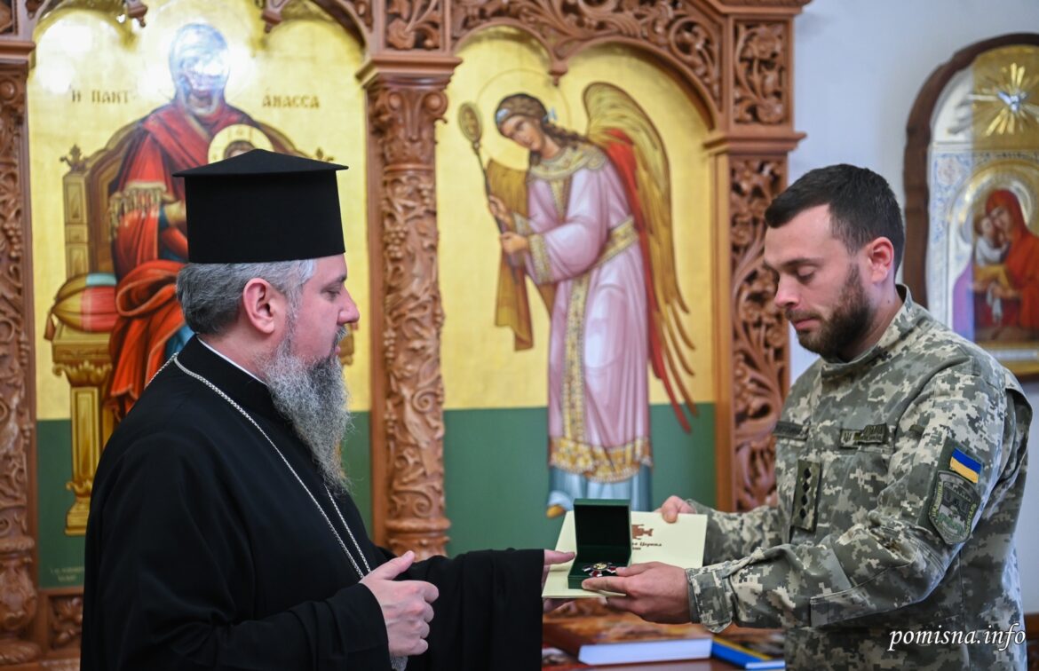 Благословенна зустріч: Митрополит Епіфаній відзначив медичних служителів у Митрополичому домі