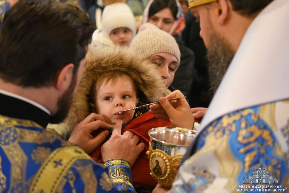Урочиста Божественна літургія та хіротонія в Свято-Михайлівському Золотоверхому монастирі
