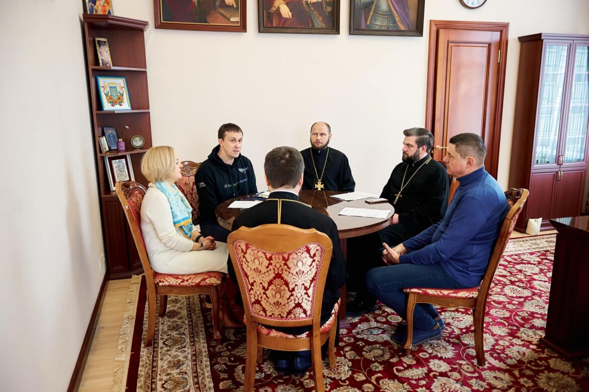 Розвиток співпраці між богословською та медичною спільнотами для підготовки капеланів в системі охорони здоров’я