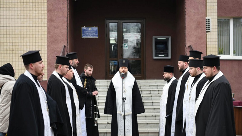 Архієпископ Агапіт взяв участь у відкритті Алеї Слави у Білогородській громаді