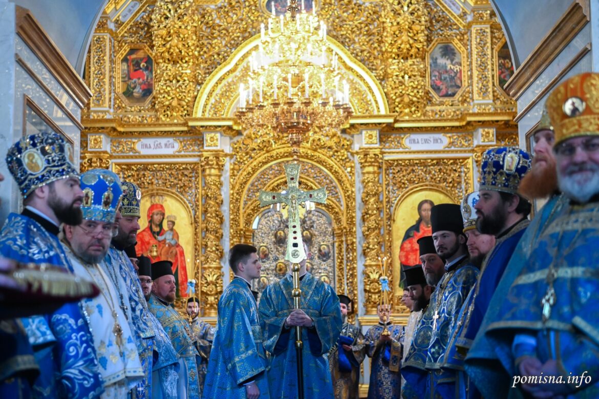 Українська Православна Церква (ПЦУ) відзначила Стрітення в Києво-Печерській Лаврі: Предстоятель Епіфаній очолив Божественну літургію