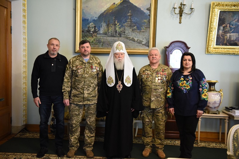 Патріарх Філарет нагородив ветеранів афганської війни церковними нагородами