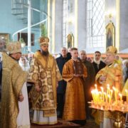 Архієпископ Агапіт очолив богослужіння у Неділю про Страшний суд у Тростянці та звершив заупокійну молитву за захисників України