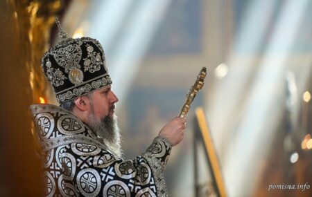 Блаженнійший Митрополит Епіфаній очолив літургію Ранішеосвячених Дарів у Свято-Михайлівському Золотоверхому соборі