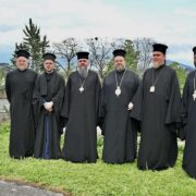 Зустріч Предстоятеля ПЦУ з представниками Патріархату в Шамбезі: підтримка та співпраця